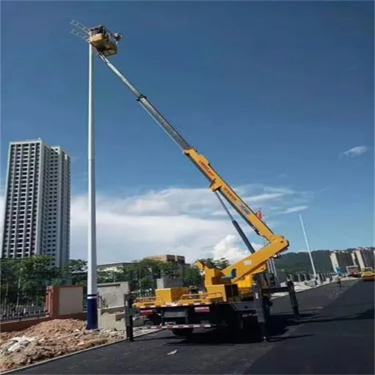 资中维修路灯的曲臂升降车出租