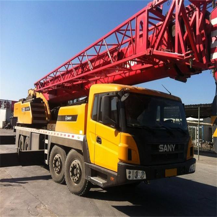 资中吊车吊运注意事项